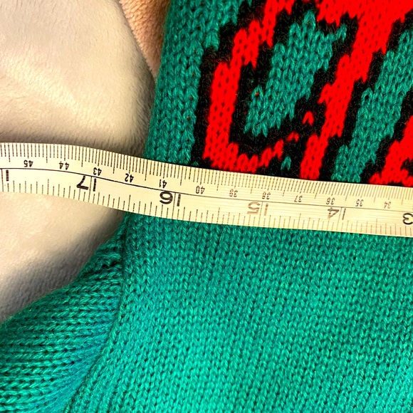 Holiday Ugly Sweater with Lights, “Unwrap Me” - Picture 8 of 8